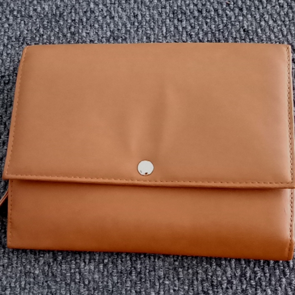 Yik Fung Wallet